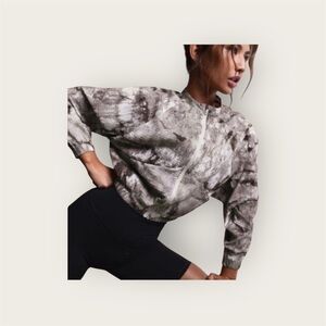 Gymshark Elevate Woven Crop Jacket Full Zip Front Pockets Long Sleeve Medium